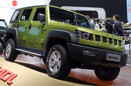 Baic BJ40L nhái xe Jeep.