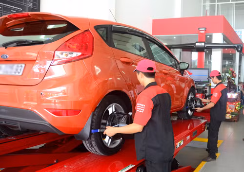 Lốp mới nên thay cho bánh sau.