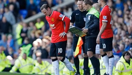 Rooney dính chấn thương khá nặng.