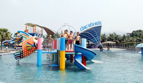 Công viên thể thao - văn hoá Hà Lan (phường Mạo Khê), điểm nhấn thị xã trẻ Đông Triều. Ảnh: Thanh Tùng