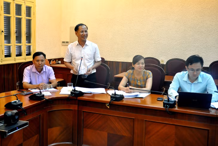 Đồng chí Nguyễn Văn Trường, Phó Tổng Biên tập Báo Quảng Ninh phát biểu tại làm rõ thêm kết quả hoạt động của Báo Quảng Ninh tại hội nghị 