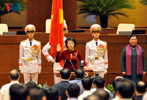 Chủ tịch Quốc hội Nguyễn Thị Kim Ngân tuyên thệ nhậm chức. Ảnh: Hoàng Long