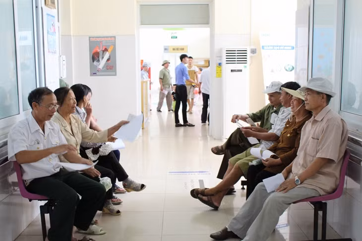  Đây cũng là dịp để các cựu chiến binh được gặp gỡ, trò chuyện cùng nhau ôn lại kỷ niệm xưa.