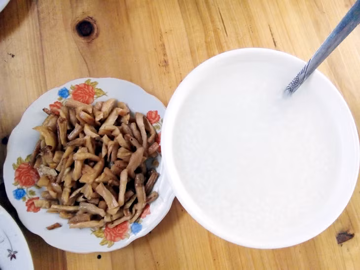 Từ chỗ là sản phẩm mang tính tự cấp, tự túc…
