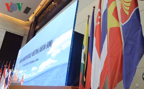 Hội nghị Bộ trưởng Ngoại giao ASEAN lần thứ 49 (AMM-49) và các Hội nghị Bộ trưởng Ngoại giao liên quan diễn ra tại Vientiane, Lào từ ngày 23 - 26/7.
