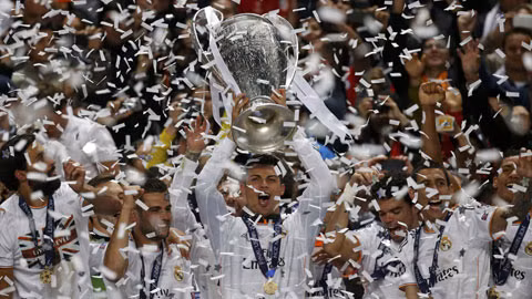 Bên cạnh danh hiệu Champions League, việc giành danh hiệu Cầu thủ xuất sắc nhất châu Âu đã giúp Ronaldo thăng hoa tột đỉnh