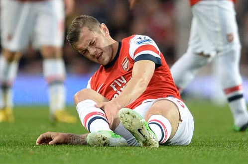 Jack Wilshere chấn thương trong màu áo Arsenal 