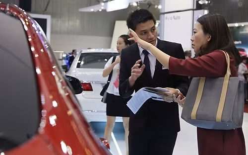 Dù giá trị kim ngạch có cán mốc 1,5 tỷ USD hay không thì 2014 cũng được xem là năm kỷ lục của ôtô nhập khẩu.