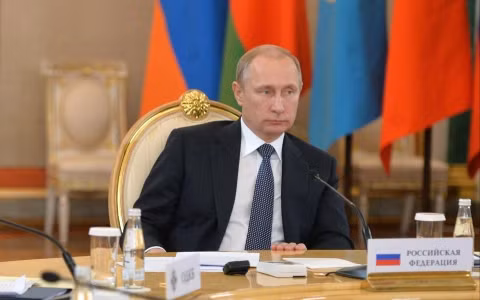 Tổng thống Nga Putin (Ảnh Reuters)