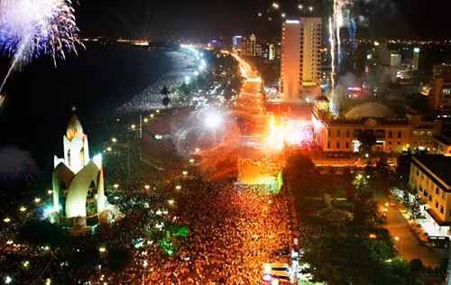 Trong dịp Tết Dương lịch 2015, nhiều hoạt động văn hóa - văn nghệ, vui chơi, giải trí sẽ diễn ra tại TP. Nha Trang, tỉnh Khánh Hòa.