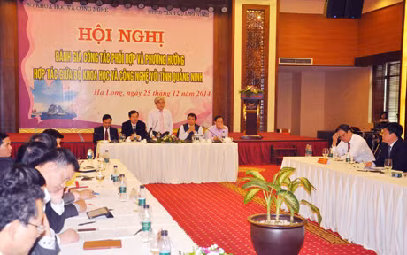Bộ trưởng Bộ KHCN Nguyễn Quân phát biểu tại Hội nghị.