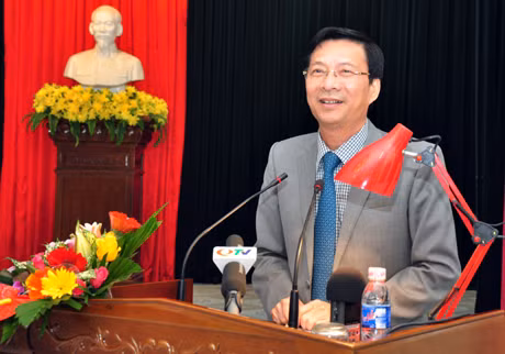 Đồng chí Nguyễn Văn Đọc, Phó Bí thư Tỉnh ủy, Chủ tịch UBND tỉnh phát biểu kết luận cuộc họp.