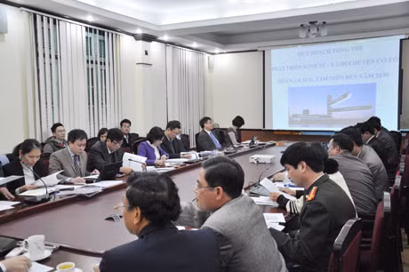 Quang cảnh cuộc họp