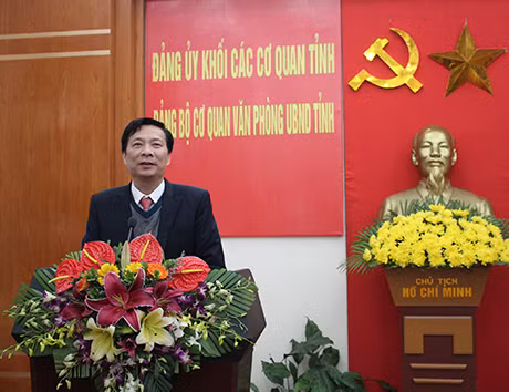 Đồng chí Nguyễn Văn Đọc, Chủ tịch UBND tỉnh phát biểu kết luận hội nghị.