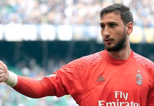 Donnarumma muốn gắn bó với AC Milan.