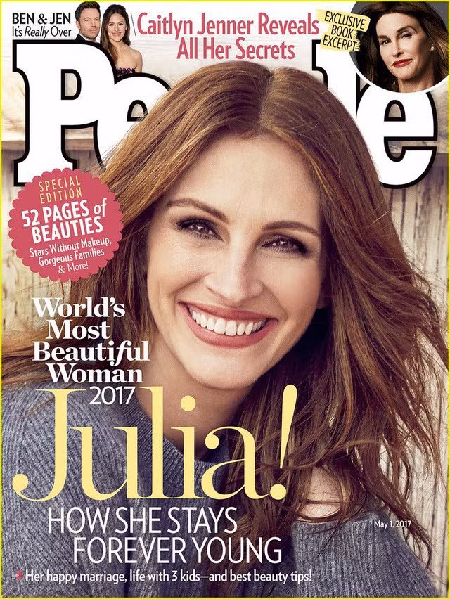 Năm 2017, Julia Roberts tiếp tục được tạp chí People bình chọn là “Người phụ nữ đẹp nhất thế giới”