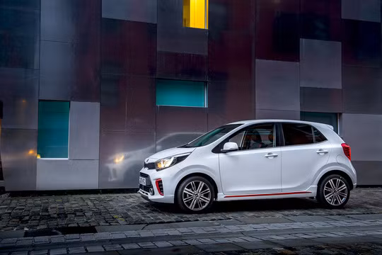 Kia Morning 2017 có thiết kế thể thao và góc cạnh. Ảnh: Autodaily