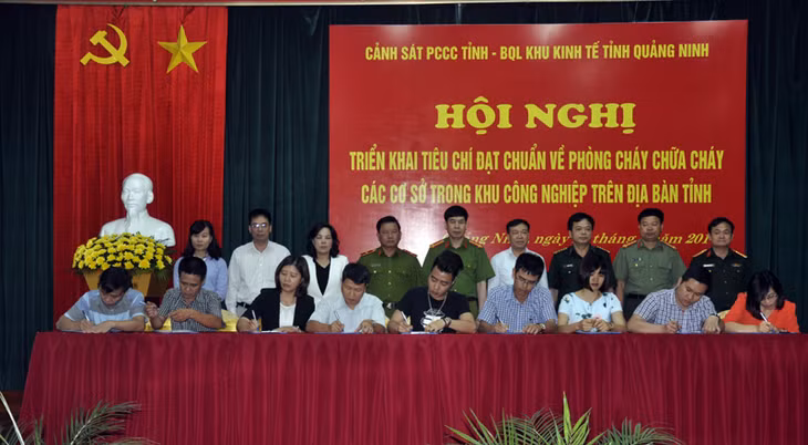 các đơn vị ký cam kết thực hiện Tiêu chí.