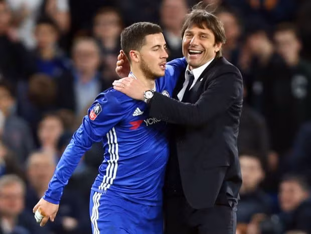 HLV Conte khó giữ Eden Hazard. Ảnh: Getty Images.