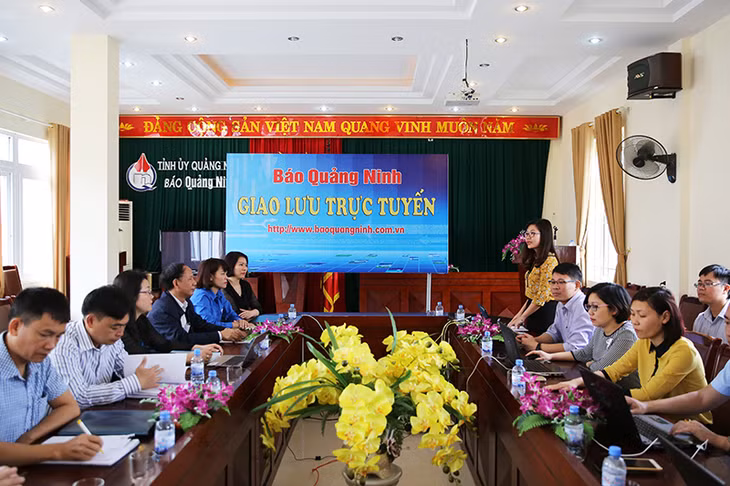 Quang cảnh buổi giao lưu.