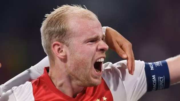  Ajax Amsterdam giành quyền vào vòng bán kết Europa League
