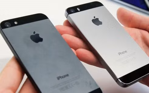 Có thể kiểm tra iPhone dùng SIM ghép bằng một vài thủ thuật. Ảnh minh họa: KT)