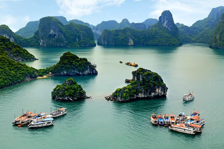 Nghiêm cấm khai thác thủy sản ở vùng lõi Vịnh Hạ Long