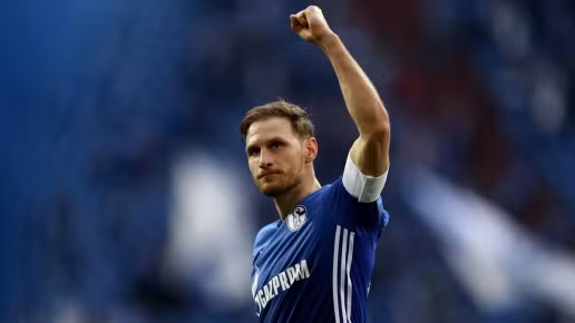  Benedikt Hoewedes sắp cập bến Juventus ở kỳ chuyển nhượng mùa Hè năm nay.