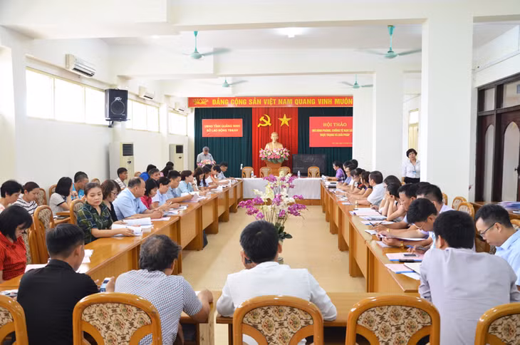 Quang cảnh hội thảo 
