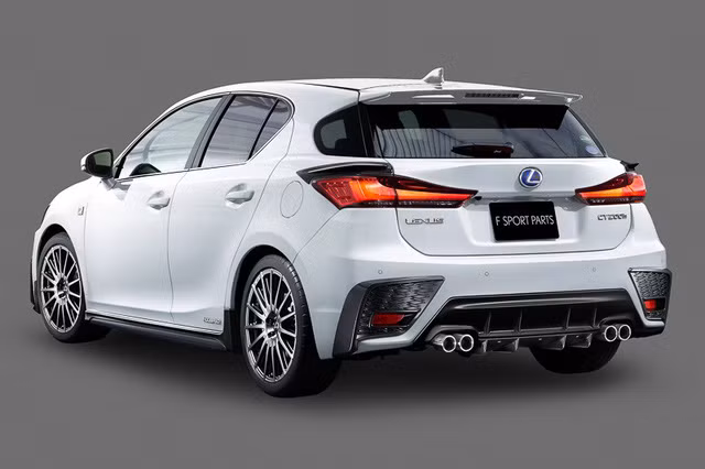 Riêng bộ khuếch tán sau và 4 ống xả đã có giá khá cao, 1.500 USD (34 triệu Đồng) tại thị trường Nhật Bản.