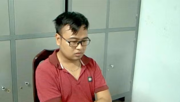 Đối tượng Trần Quang Hải tại cơ quan điều tra.
