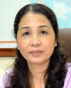 Bà Vũ Liên Oanh, Giám đốc Sở GD&ĐT tỉnh.