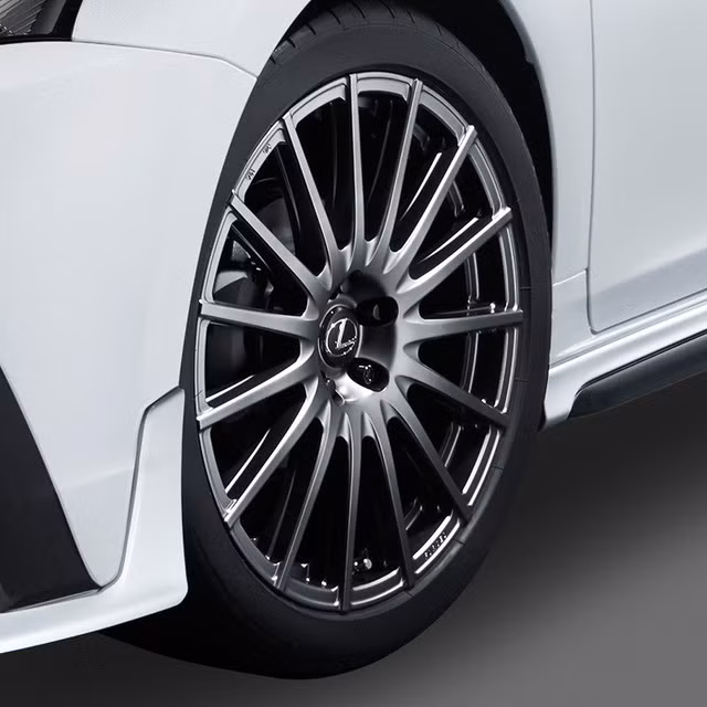 Thêm vào đó là bộ vành hợp kim 18 inch mới, gợi liên tưởng đến loại dùng trên Subaru WRX.