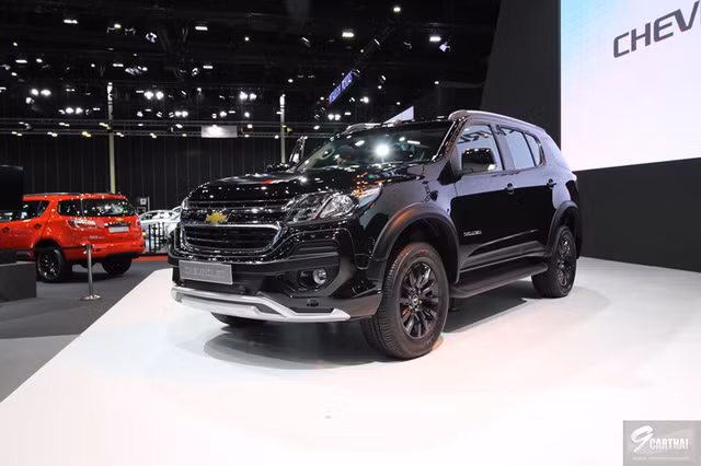 Tại thị trường Thái Lan, Chevrolet Trailblazer Z71 được bán với giá khởi điểm 1,499 triệu Baht, tương đương 1,024 tỷ Đồng. Các đối thủ cạnh tranh của mẫu SUV cỡ trung này là Toyota Fortuner, Mitsubishi Pajero Sport, Isuzu MU-X và Ford Explorer.