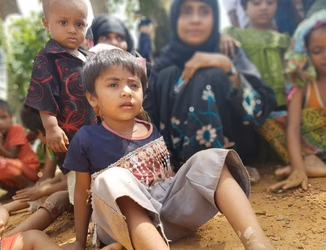 Người dân Myanmar phải sơ tán sang nước láng giềng Bangladesh. (Nguồn: BBC)