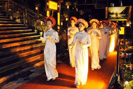 Biểu diễn trà đạo.
