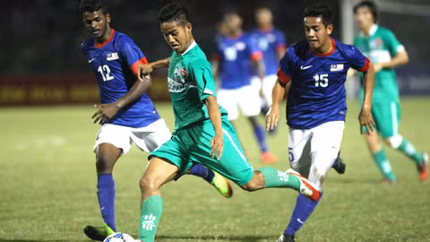 Có nhiều lý do để U19 HA.GL-Arsenal JMG (áo sáng) tự tin sẽ đánh bại U21 Thái Lan