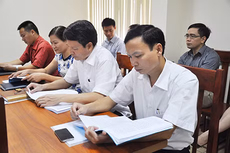Các đại biểu nghiên cứu quy hoạch