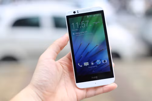 Màn hình 4,7 inch với độ phân giải WVGA.