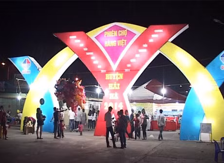 Khai mạc phiên chợ