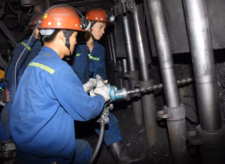 Năm 2019, TKV phấn đấu sản xuất 40 triệu tấn, than tiêu thụ đạt 42 triệu tấn.