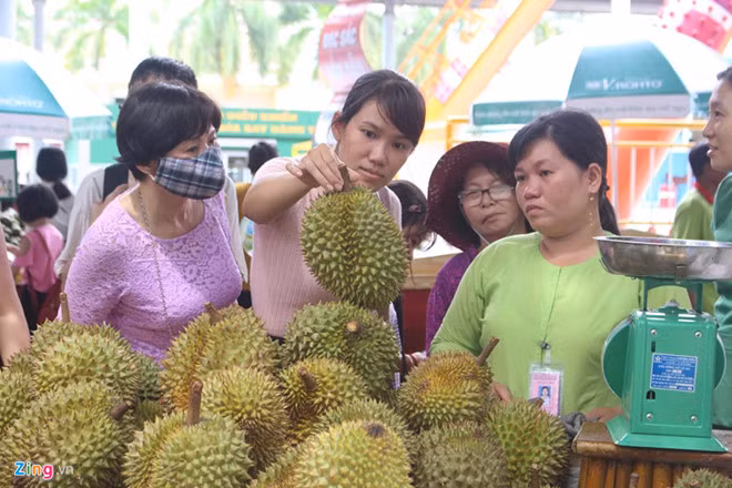 Theo các chuyên gia, nhiều nông sản Việt vẫn chưa tiếp cận được các thị trường khó tính vì chưa đáp ứng được tiêu chuẩn quốc tế. Ảnh: Phúc Minh.