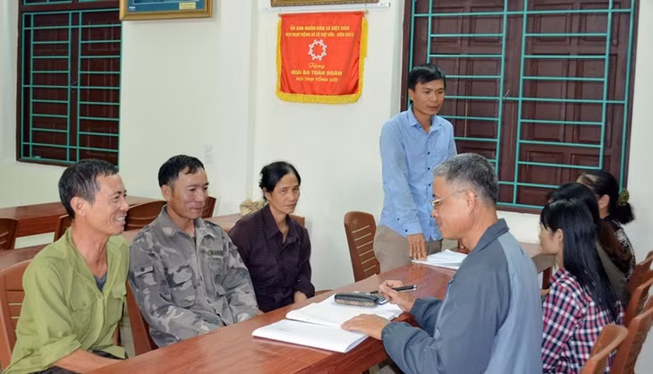 Anh Nguyễn Thanh Tùng, triển khai mô hình phát triển kinh tế đến từng hội viên nông dân.