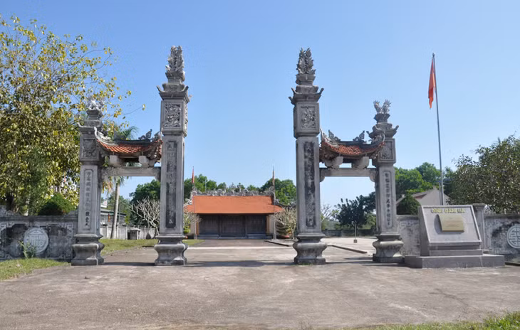 Đình Đầm Hà là một trong các đình khôi phục lại điệu hát nhà tơ sớm nhất sau một thời gian dài bị quên lãng. Ảnh Thu Nguyệt - Quốc Nghị