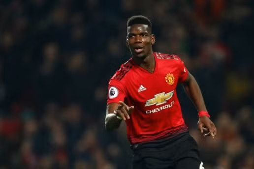  Pogba lập cú đúp trong trận ra mắt của HLV Solskjaer ở Old Trafford.