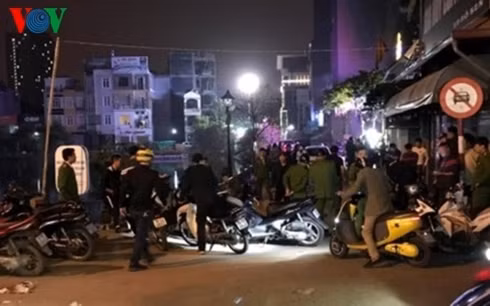 Hiện trường vụ hỗn chiến.