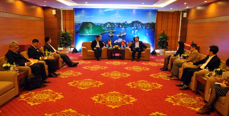 Quang cảnh buổi tiếp