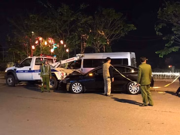 Hiện trường vụ tài xế say rượu gây tai nạn liên hoàn tại Lào Cai