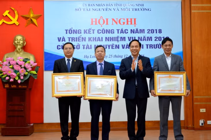 Các cá nhân được nhận bằng khen của Thủ tướng Chính phủ