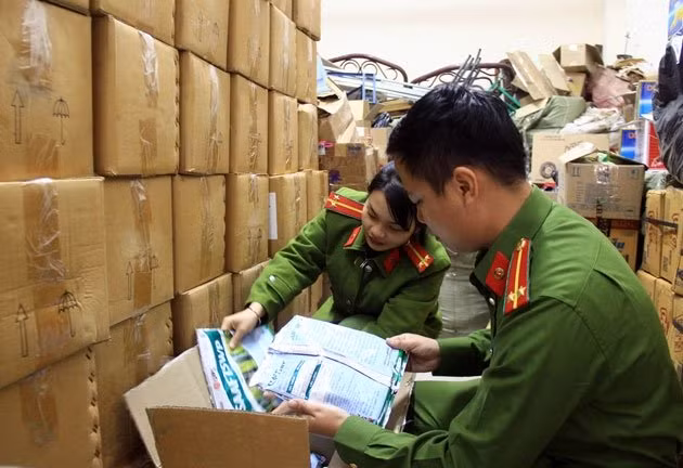 Phạt công ty sửa hạn sử dụng hơn bốn tấn thuốc bảo vệ thực vật